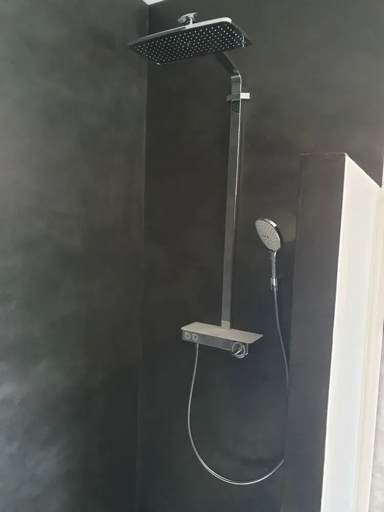 douche noir